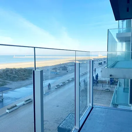 Beachside Modern Retreat, Cleaning Included Nieuwpoort