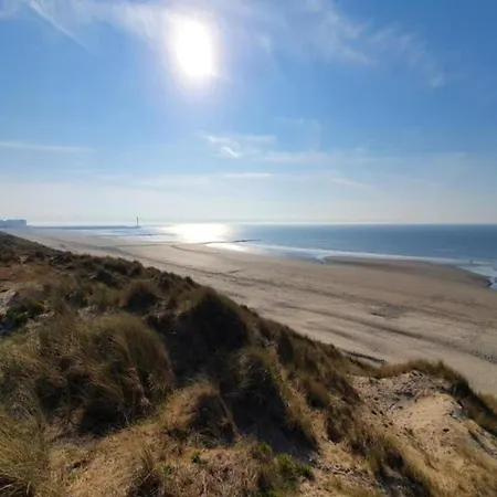 Lägenhet Beachside Modern Retreat, Cleaning Included Nieuwpoort
